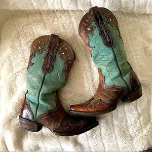 Authentic Leather Ariat Western Cowboy Riding Boots in Brown and Blue US 6